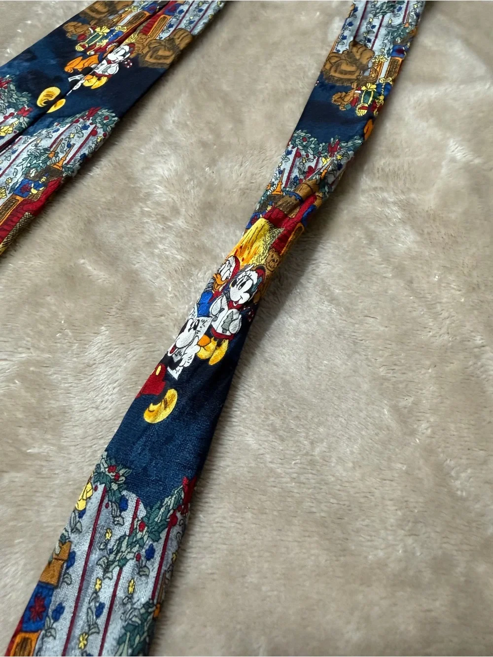 The Disney Store Mickey Mouse Holiday Print Men's Tie - Navy - 100% Silk - Italy